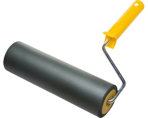 Прижимной полиуретановый валик 64x230 мм, бюгель 8 мм STAYER 03913-24